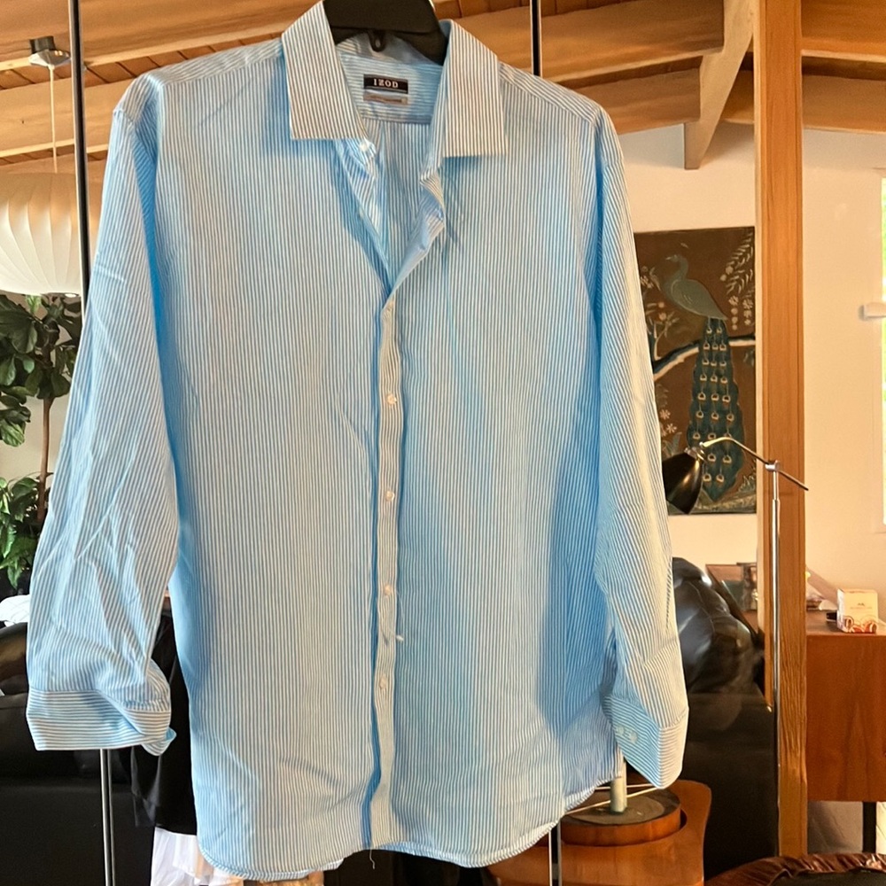 IZOD Men's Blue Striped Shirt